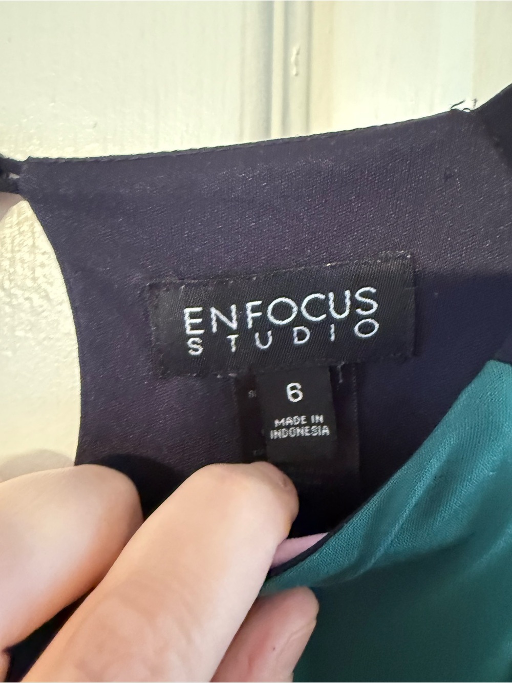 Enfocus Studio Teal and Black Colorblock Sleeveless Maxi Dress - Picture 2 of 6